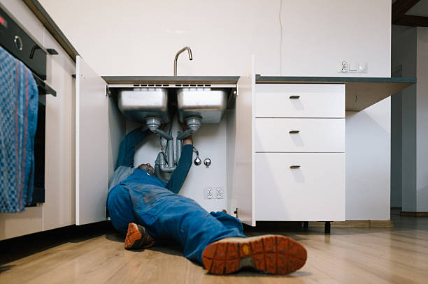 Professional Plumbing technician working in Truesdale, MO